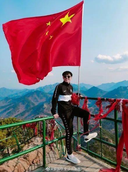 哈尔滨芭蕾舞团在哈药六厂跳舞 绝了！